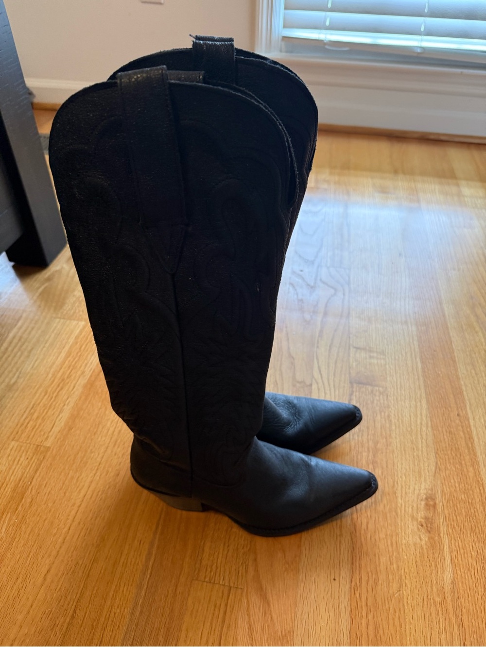 dingo Black Embroidered Knee high Western Boots